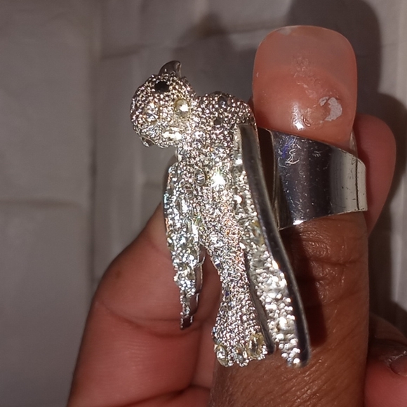 Ring💎 - Picture 2 of 3